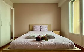 Grand Appartement A Deux Pas De La Vieille Ville